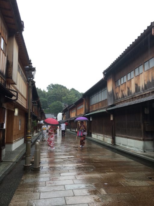 Kimono girls