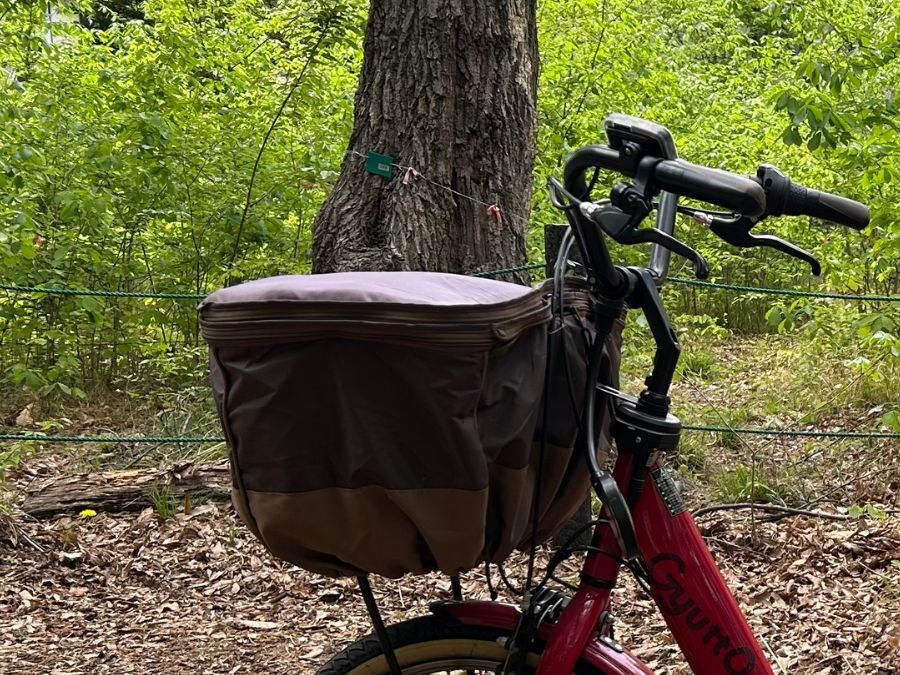 子乗せ自転車の前カゴカバー使用イメージ